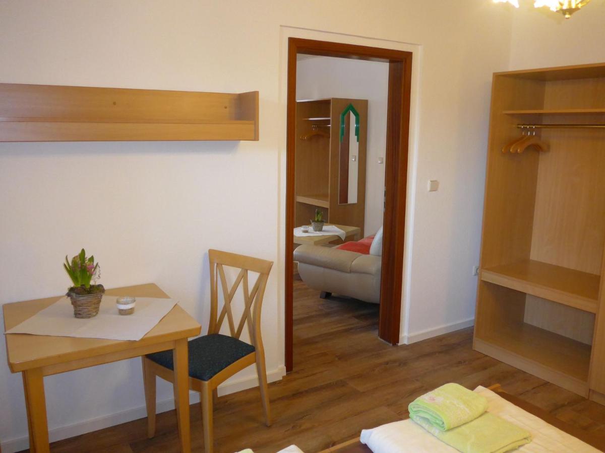 Pension Schuetze Daasdorf am Berge Экстерьер фото