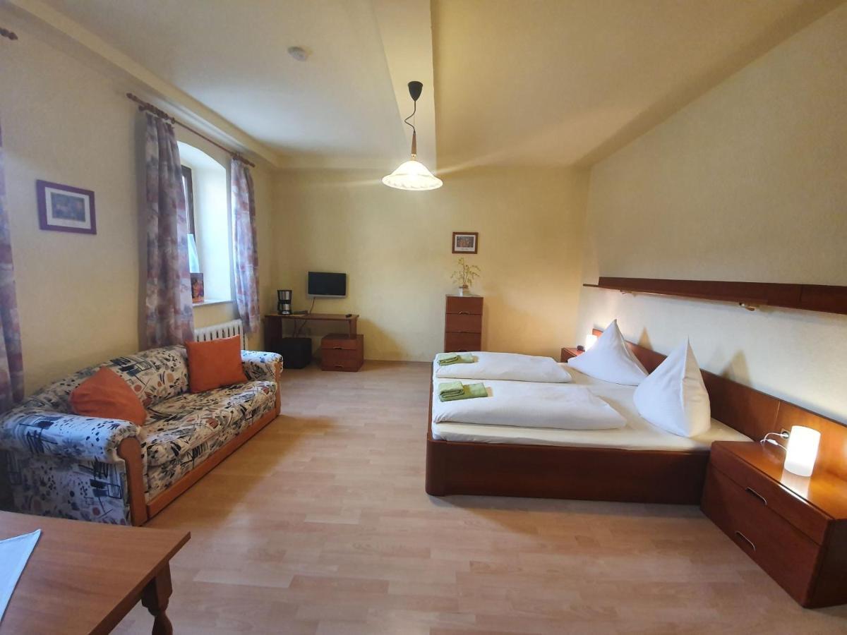 Pension Schuetze Daasdorf am Berge Экстерьер фото
