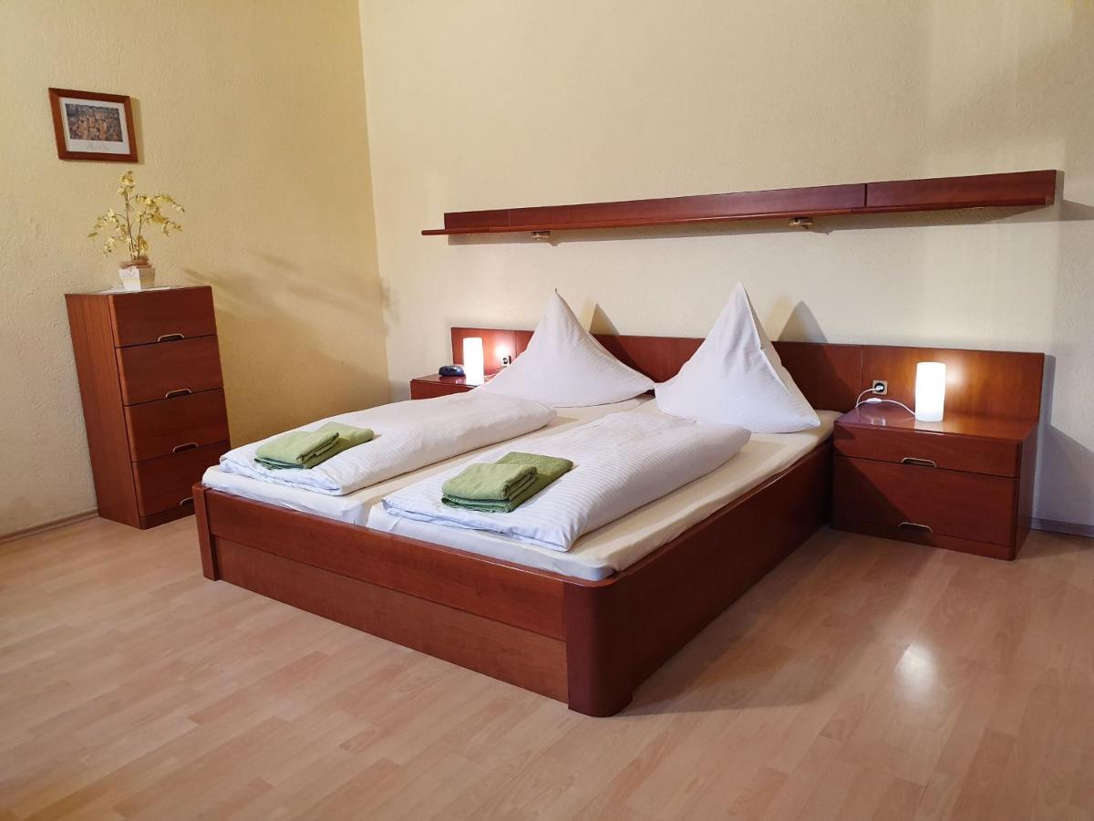 Pension Schuetze Daasdorf am Berge Экстерьер фото
