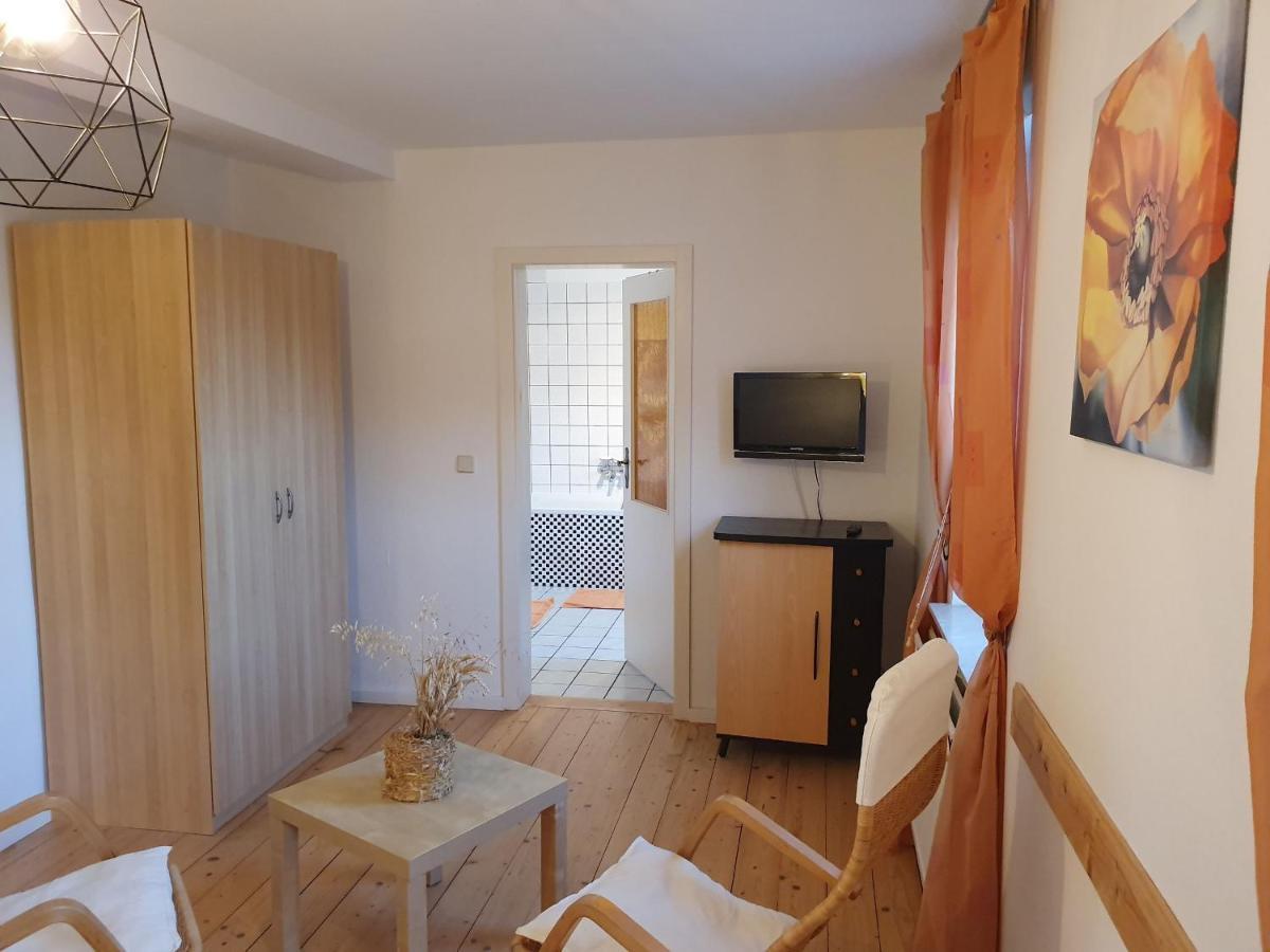 Pension Schuetze Daasdorf am Berge Экстерьер фото