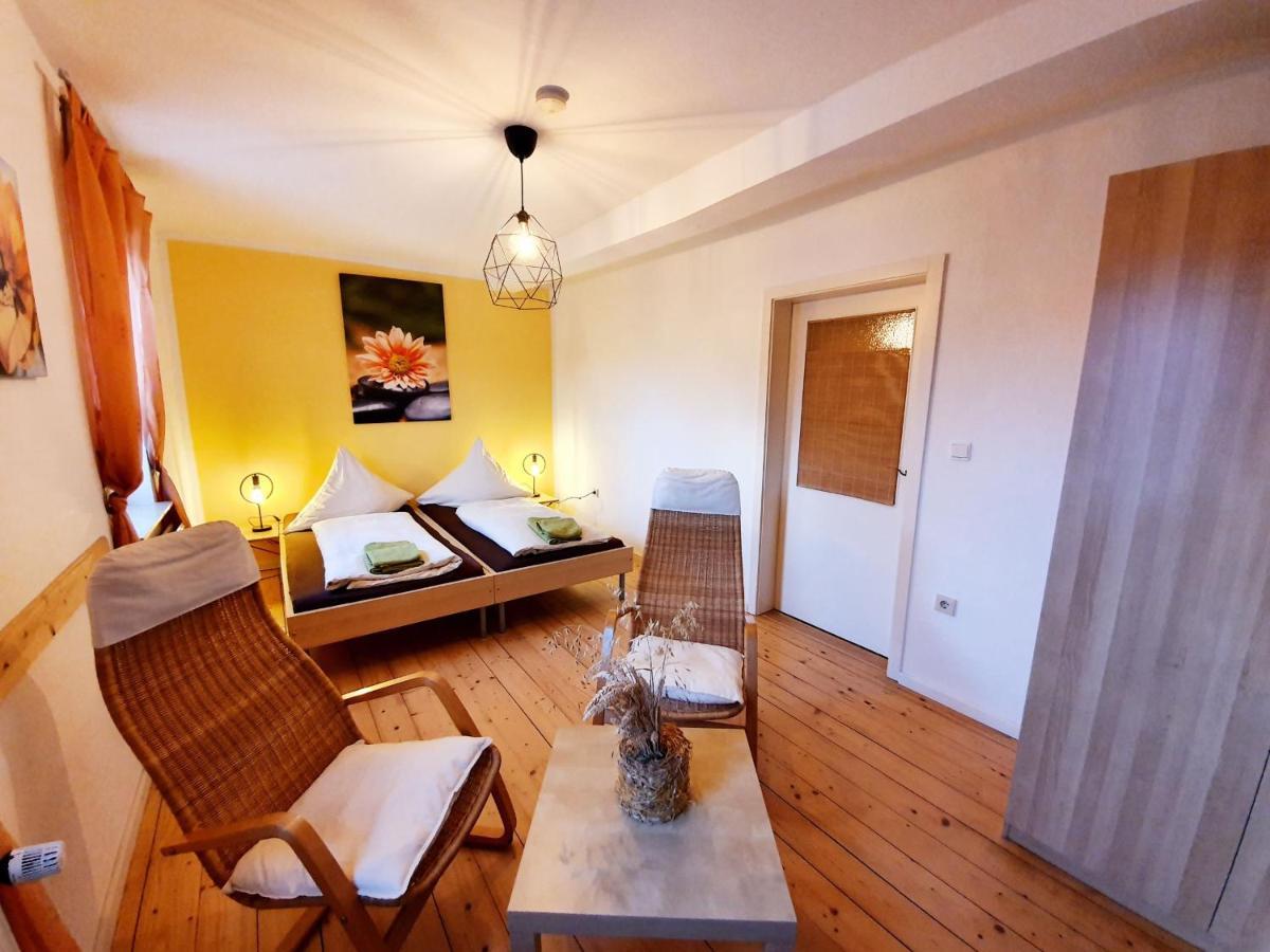 Pension Schuetze Daasdorf am Berge Экстерьер фото