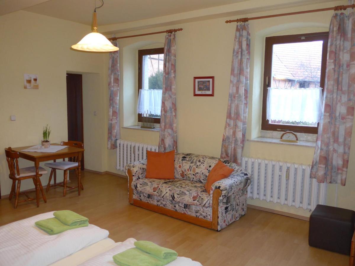 Pension Schuetze Daasdorf am Berge Экстерьер фото